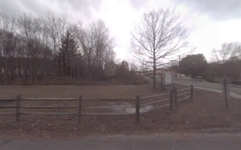 Blink Charging Station EV Charging Station at 5952 N Elm Ave