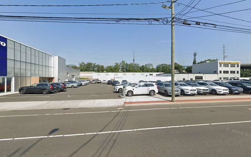 ChargePoint Charging Station EV Charging Station at 105 Myrtle Ave