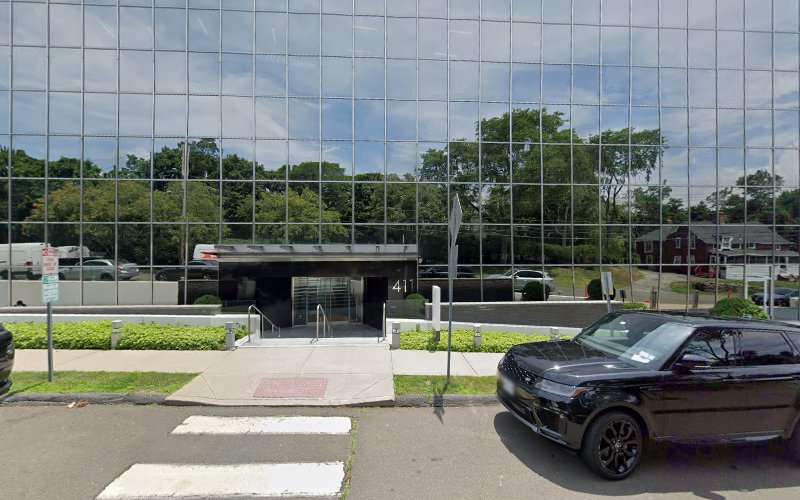 Blink Charging Station EV Charging Station at 411 West Putnam Avenue