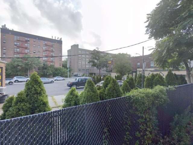 Electric Vehicle Charging Station in Jamaica New York