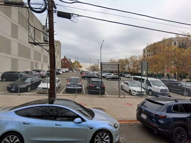 EV Connect Charging Station in Staten Island New York