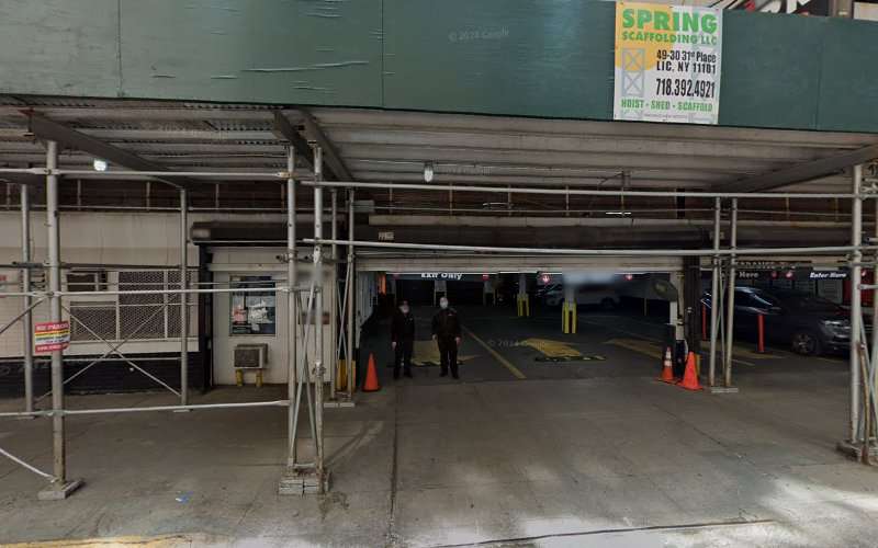 ViaLynk Charging Station EV Charging Station at 10 E 30th St