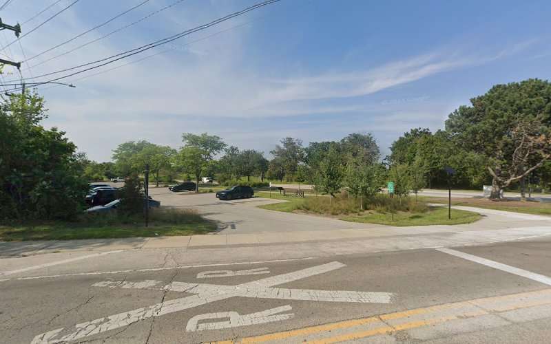 ChargePoint Charging Station EV Charging Station at Old Elm Rd