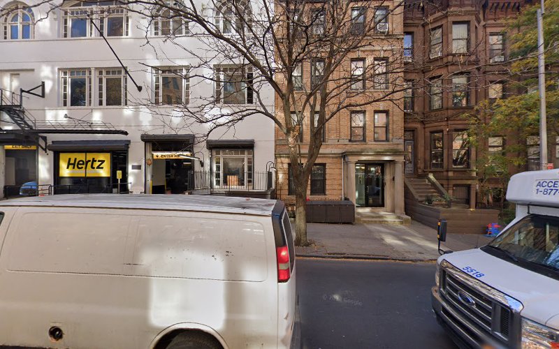 ViaLynk Charging Station EV Charging Station at 906 Union St