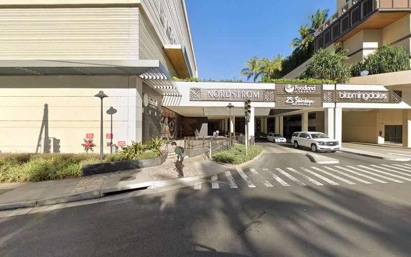 Shell Recharge Charging Station EV Charging Station at Honolulu