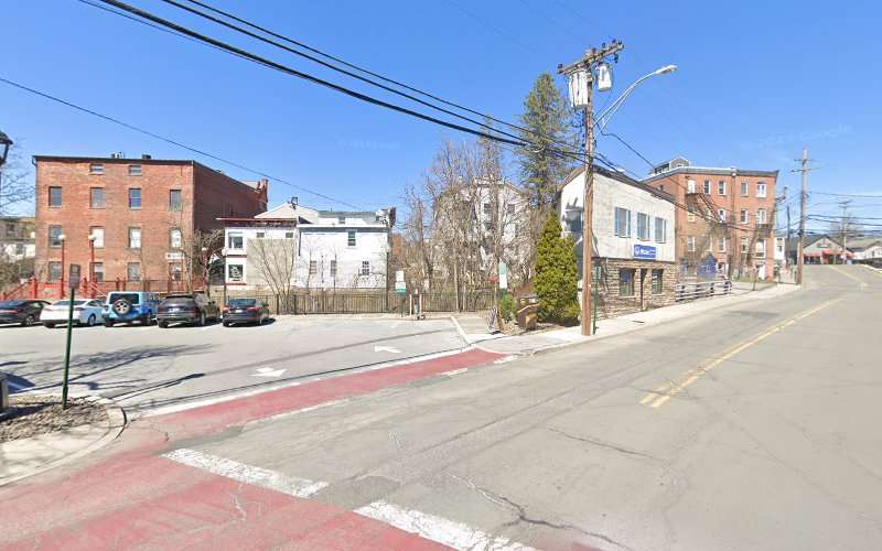 ChargePoint Charging Station EV Charging Station at 5 South St