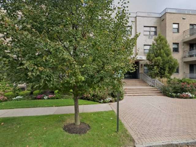 Lynkwell Charging Station in Great Neck New York