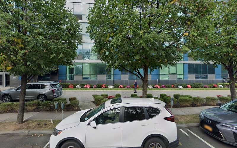 ChargePoint Charging Station EV Charging Station at 255 Great Neck Rd