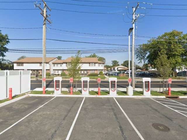 Tesla Supercharger in North Babylon New York