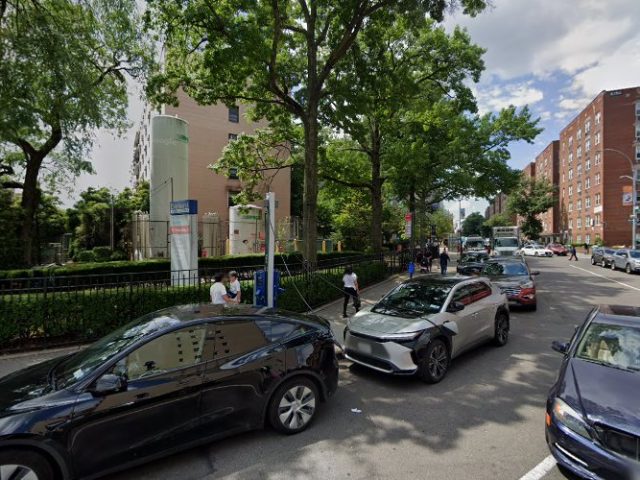 FLO Charging Station in Elmhurst New York