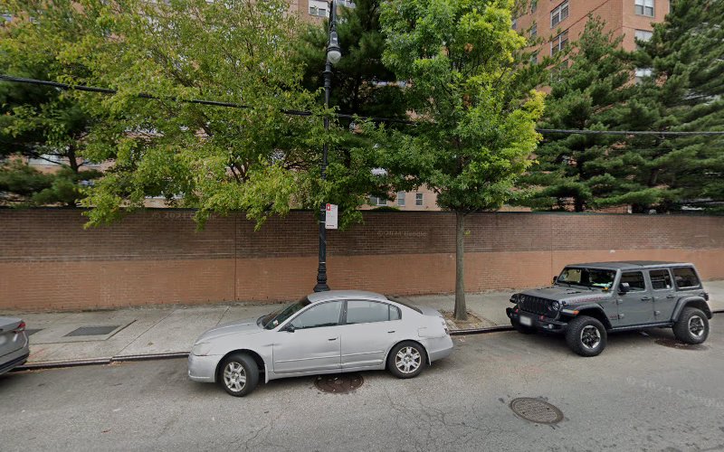 Blink Charging Station EV Charging Station at Forest Hills