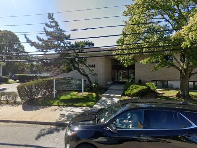 AmpUp Charging Station in Deer Park New York