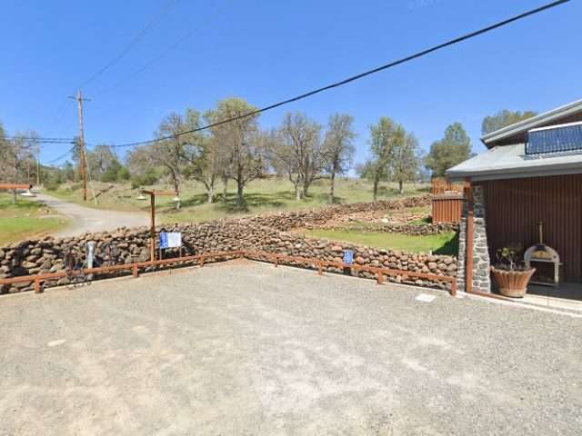 Tesla Destination Charger in Clearlake Oaks California