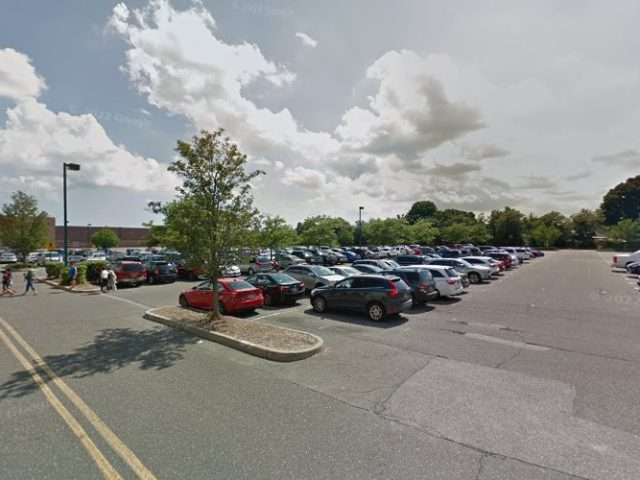 Shell Recharge Charging Station in Hicksville New York