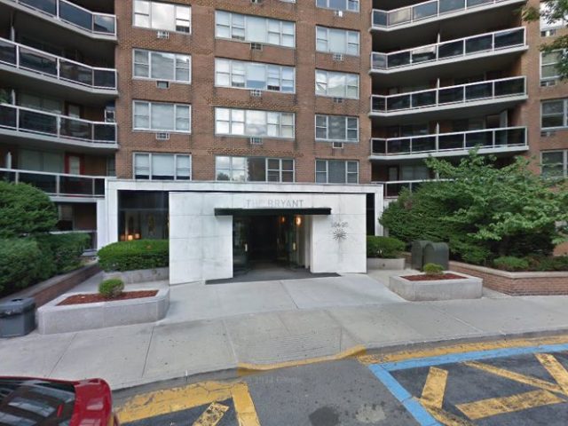 Electric Vehicle Charging Station in Flushing New York