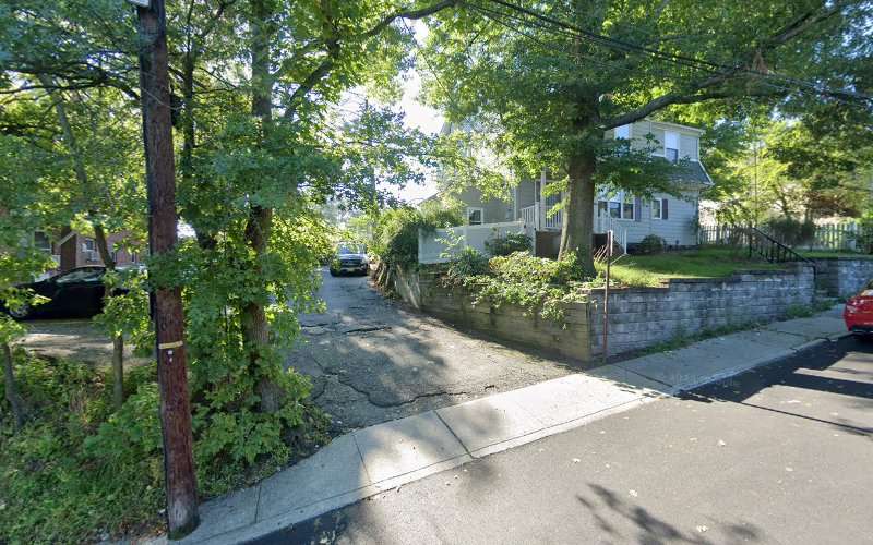 Blink Charging Station EV Charging Station at 1685 Bergen Blvd