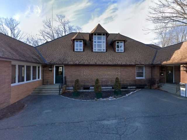 AmpUp Charging Station in Norfolk CT