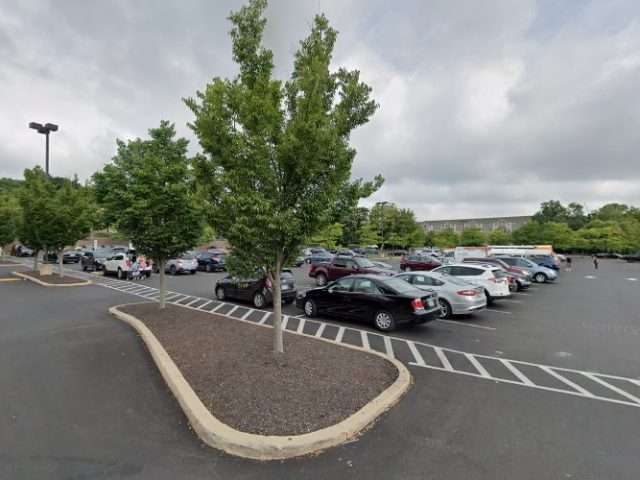 Shell Recharge Charging Station in Willow Grove Pennsylvania