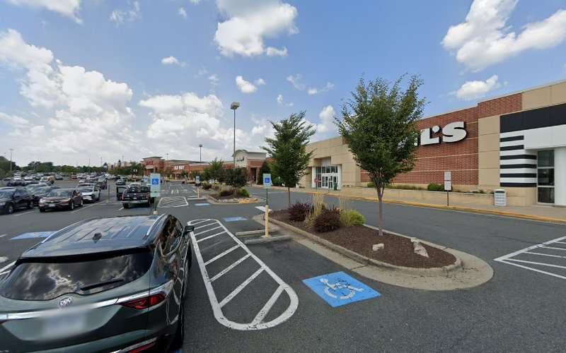 Shell Recharge Charging Station EV Charging Station at 1220 Stafford Market Pl