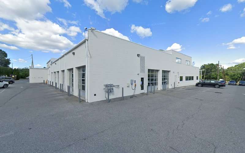 ChargePoint Charging Station EV Charging Station at 1346 Lehigh St