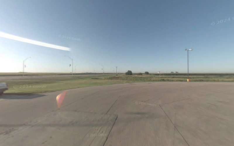 ChargePoint Charging Station EV Charging Station at 5018 S Lincoln Ave