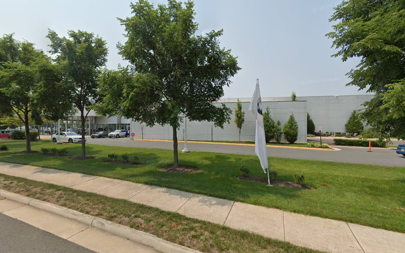 ChargePoint Charging Station EV Charging Station at Auto World Cir