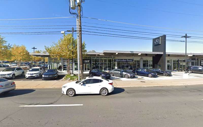 ChargePoint Charging Station EV Charging Station at 815 Lancaster Ave