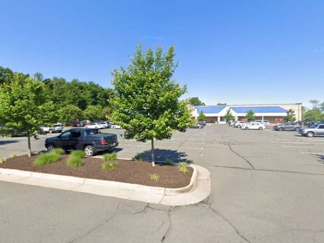 Shell Recharge Charging Station in Purcellville Virginia