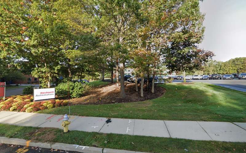 ChargePoint Charging Station EV Charging Station at 45 Research Way