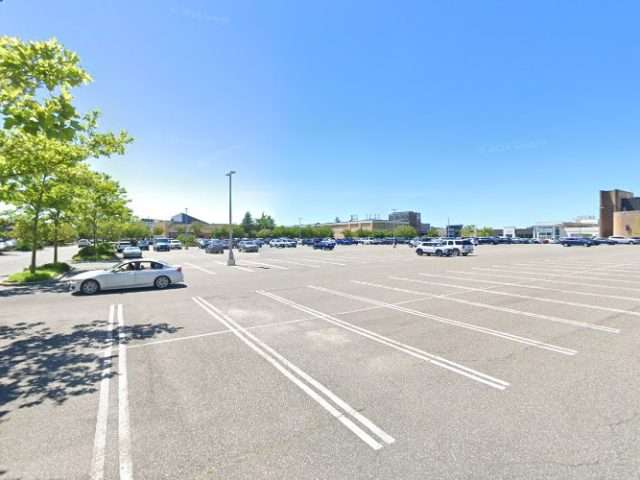 Shell Recharge Charging Station in Lake Grove New York