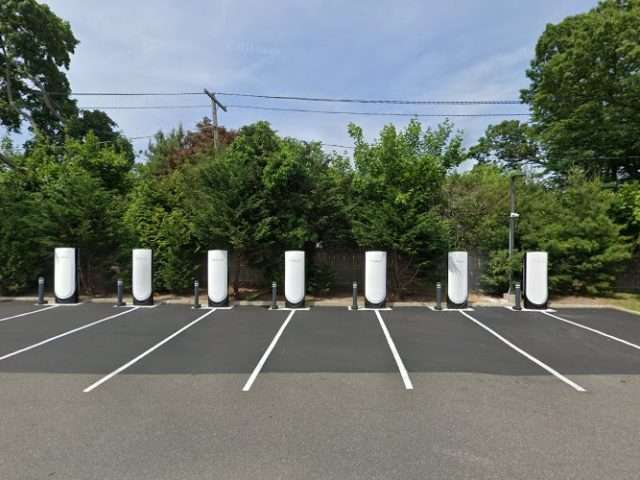 Tesla Supercharger in Smithtown New York