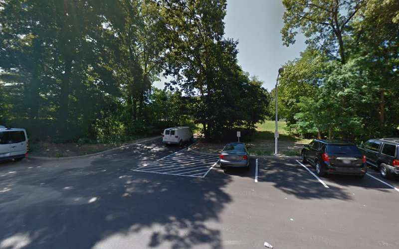 ChargePoint Charging Station EV Charging Station at Campus Dr