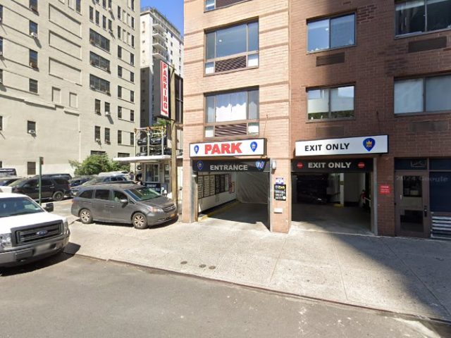 ViaLynk Charging Station in New York New York