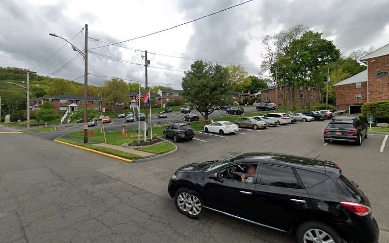 ViaLynk Charging Station EV Charging Station at 1 Kensington Cir