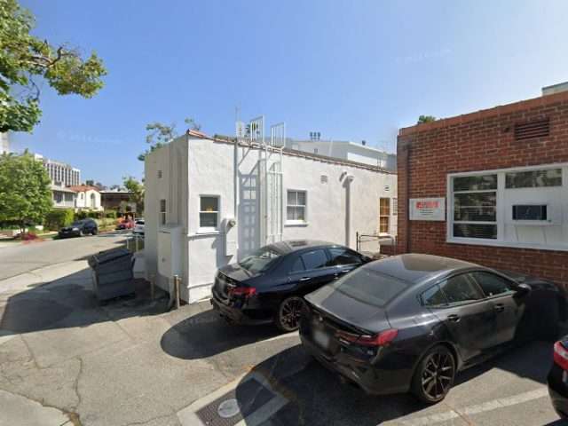 Electric Vehicle Charging Station in Beverly Hills California