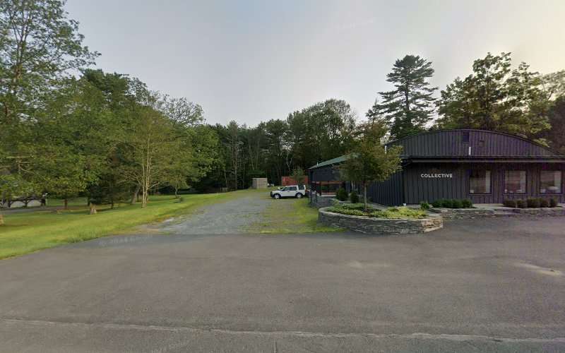 Blink Charging Station EV Charging Station at 6 Beaver Brook Rd