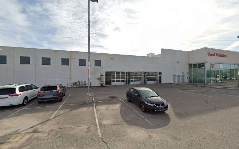 FLO Charging Station EV Charging Station at 4 Maritime Ontario Blvd