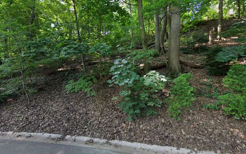 SWTCH Charging Station EV Charging Station at 225 Morningside Ave