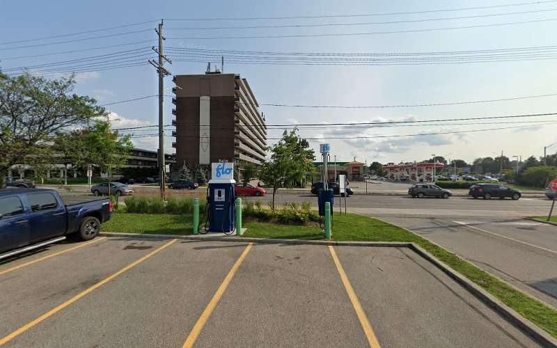 Flo Charging Station EV Charging Station at 8 Mohawk Rd E