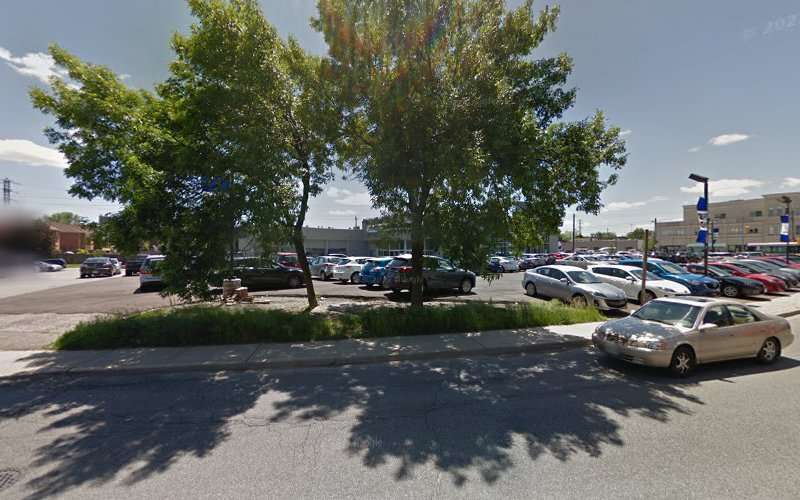 ChargePoint Charging Station EV Charging Station at 2451 Dufferin St