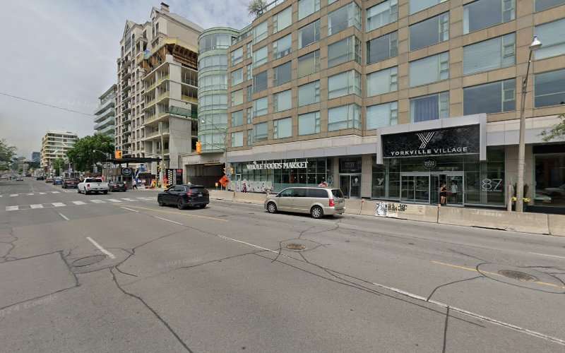 ChargeLab Charging Station EV Charging Station at 77 Avenue Rd