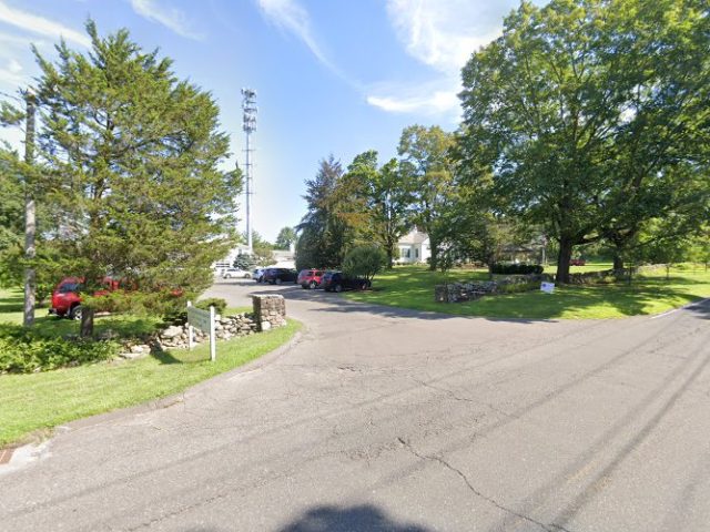 AmpUp Charging Station in Weston CT