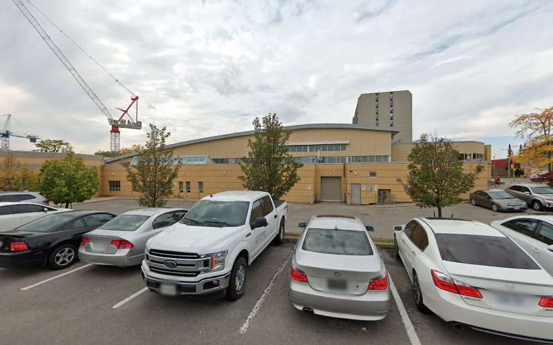 Flo Charging Station EV Charging Station at 99 Mary St N