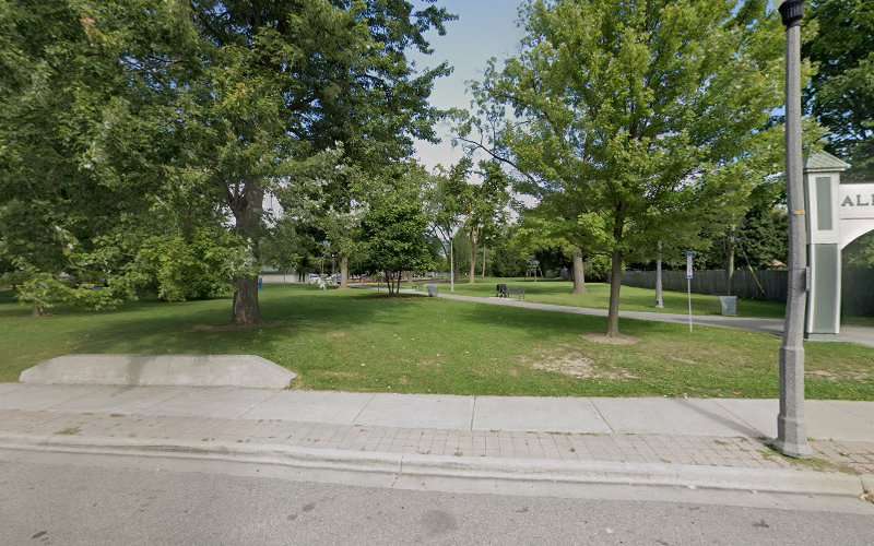Flo Charging Station EV Charging Station at 1 Hospital Ct