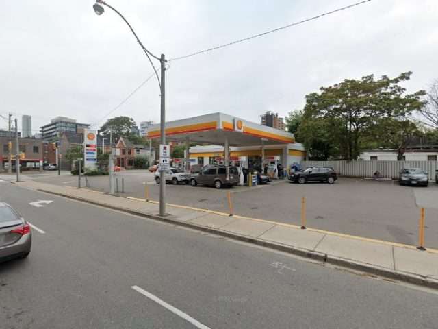 Shell Recharge Charging Station in Toronto Ontario Canada