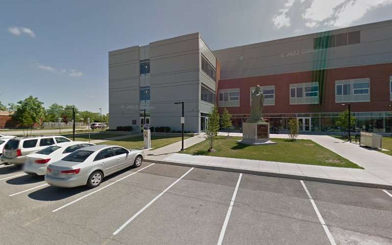 ChargePoint Charging Station EV Charging Station at 573B Glenridge Ave