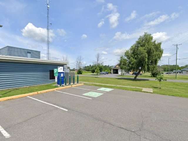 Circuit électrique Charging Station in Farnham Quebec Canada