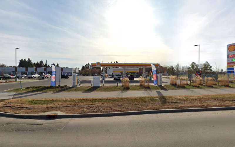 Shell Recharge Charging Station EV Charging Station at 9805 Winterburn Rd NW