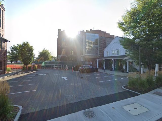 AmpUp Charging Station in Westport CT