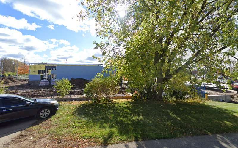 SWTCH Charging Station EV Charging Station at 327 Woodlawn Rd W